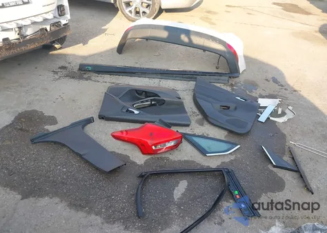 2016 Ford Focus Titanium из США, поврежденный, VIN 1FADP3N29GL222916